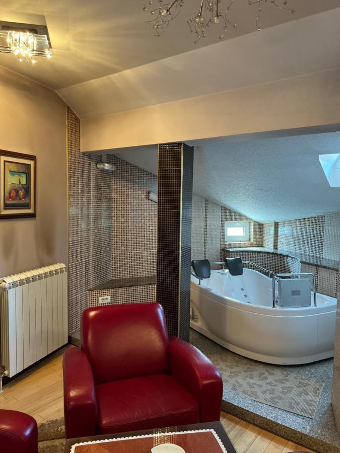 Hotel Royal Bijelo Polje Kültér fotó